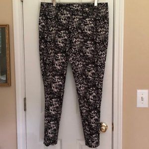 Studio Hilary Radley - black/white graphic pattern pants - size 10